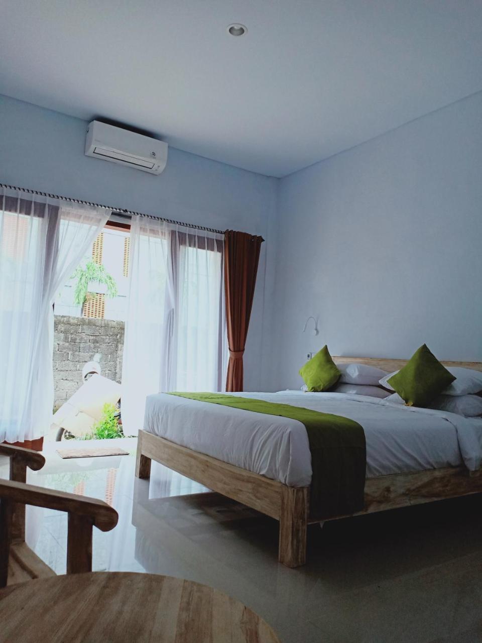 The Lonceng By Sila Dharma Hotel Canggu  Bagian luar foto